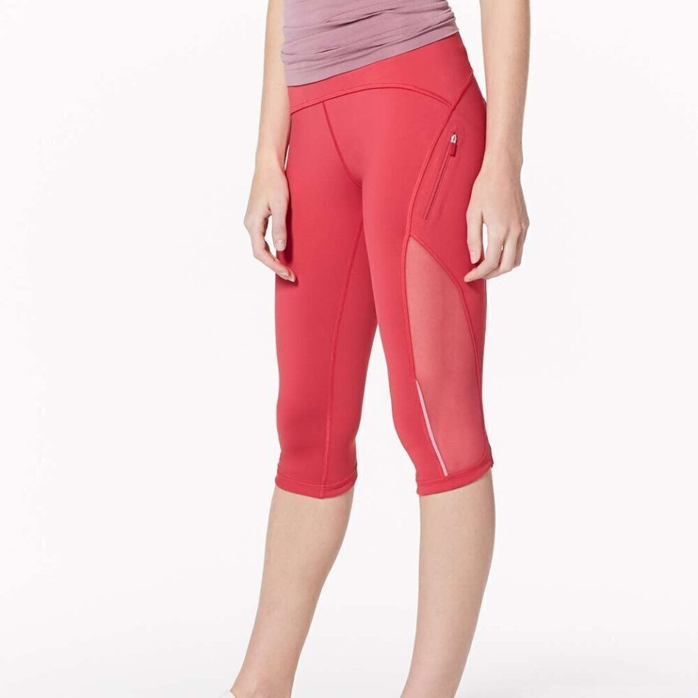 Lululemon Sun Runner Crop *17"- Fuchsia Pink Cropped Leggings with Mesh- Size 8